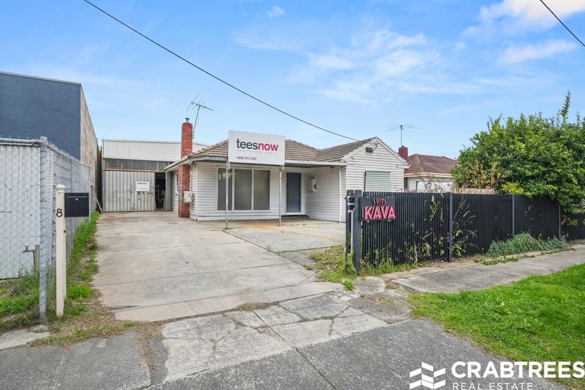 Click to view all images 8 Libbett Avenue Clayton South VIC 3169 - Image 2