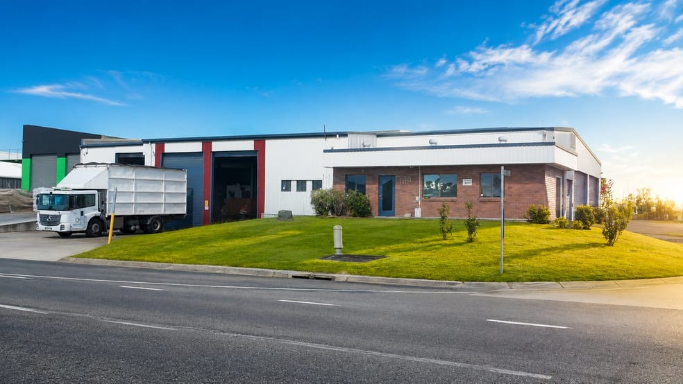 1 Fursden Street Glenella QLD 4740 - Image 1