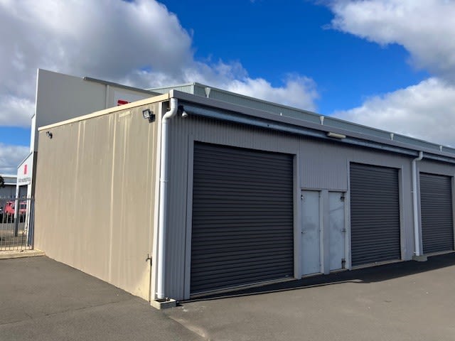 Click to view all images 1 & 16/11 Marchant Street Davenport WA 6230 - Image 3