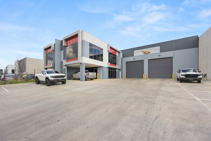 Click to view all images 13A Burnett Street Somerton VIC 3062 - Image 3