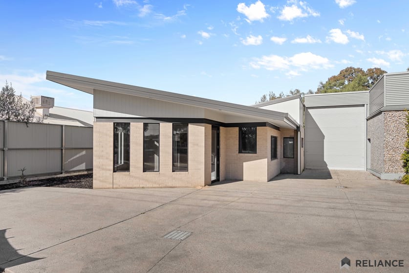 Click to view all images 229 Tone Road Wangaratta VIC 3677 - Image 3