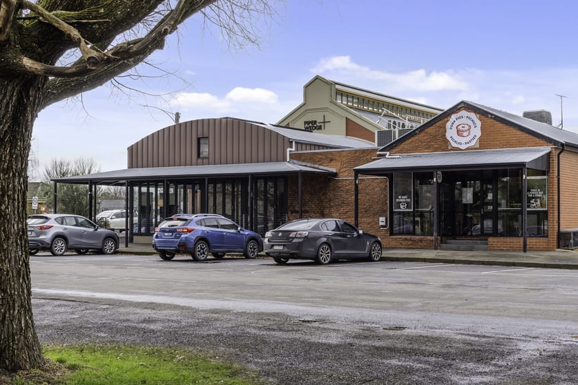 Shops 1&2/89A Piper Street Kyneton VIC 3444 - Image 3