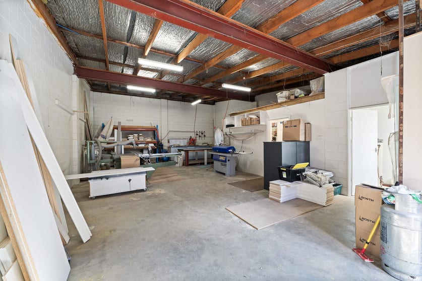 Click to view all images 20 Foster Street Queanbeyan NSW 2620 - Image 3