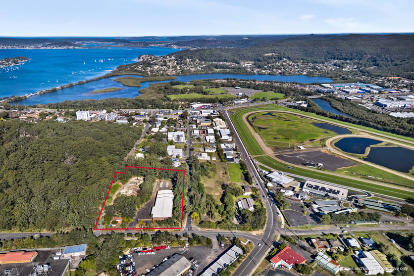 Click to view all images 19 Faunce Street West Gosford NSW 2250 - Image 3