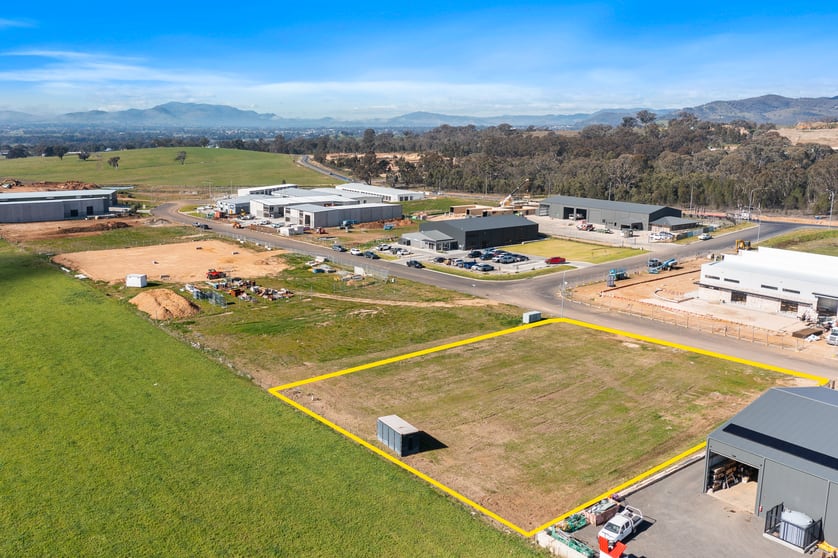Click to view all images 26 Knott Place Mudgee NSW 2850 - Image 2