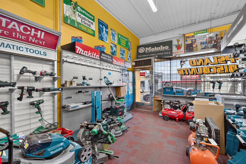 Click to view all images 61 Queen Street Warragul VIC 3820 - Image 3