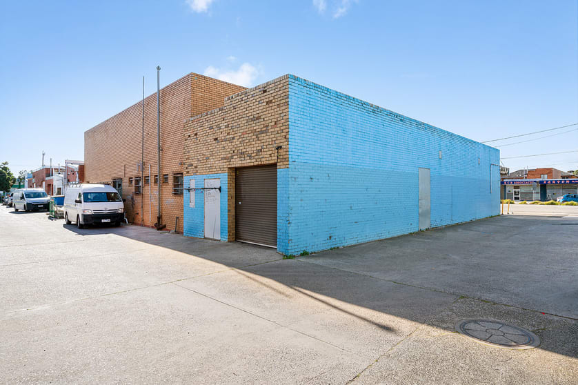 Click to view all images 196 Springvale Road Springvale VIC 3171 - Image 3