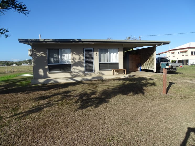 Click to view all images 17-19 Argyle Park Road Bowen QLD 4805 - Image 4