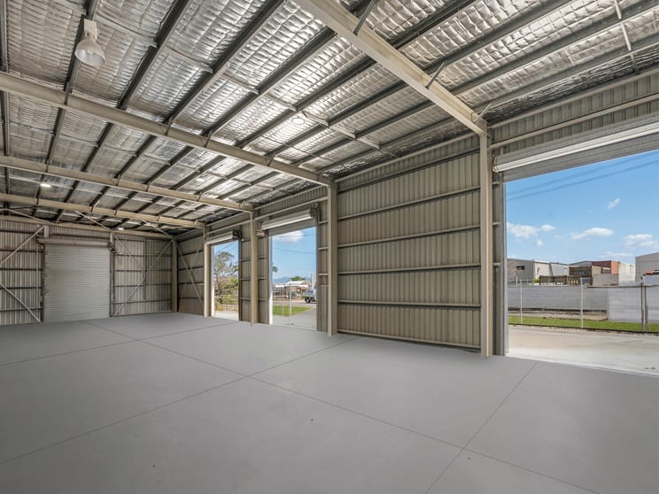 Click to view all images 11 Turnbull Street Garbutt QLD 4814 - Image 3