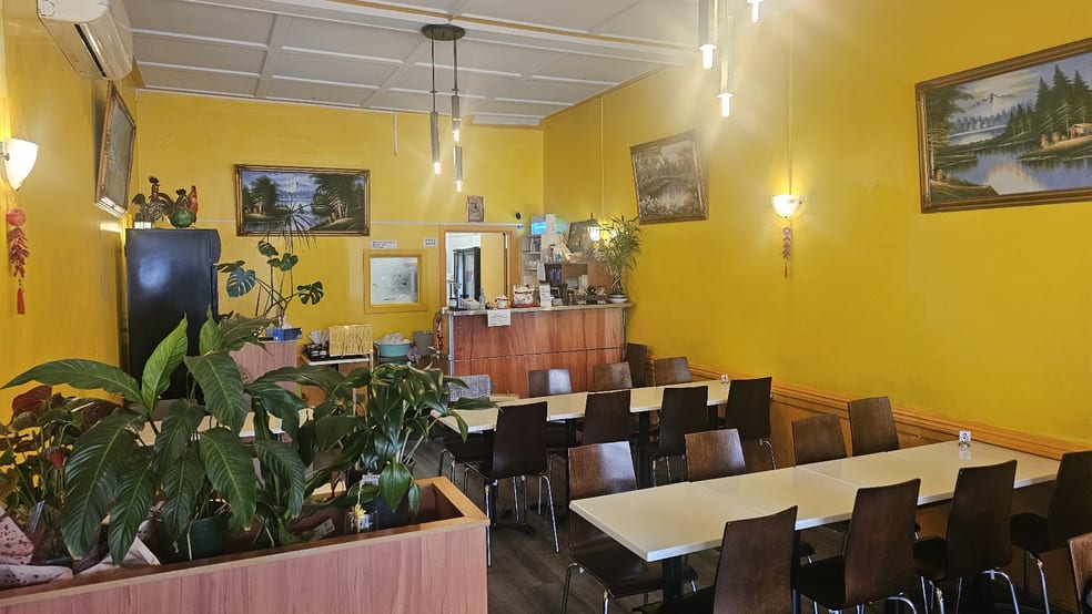 Click to view all images 198 Katoomba Street Katoomba NSW 2780 - Image 2