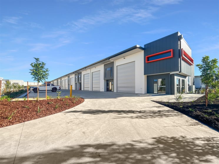 Click to view all images 115-119 Quanda Road Coolum Beach QLD 4573 - Image 1