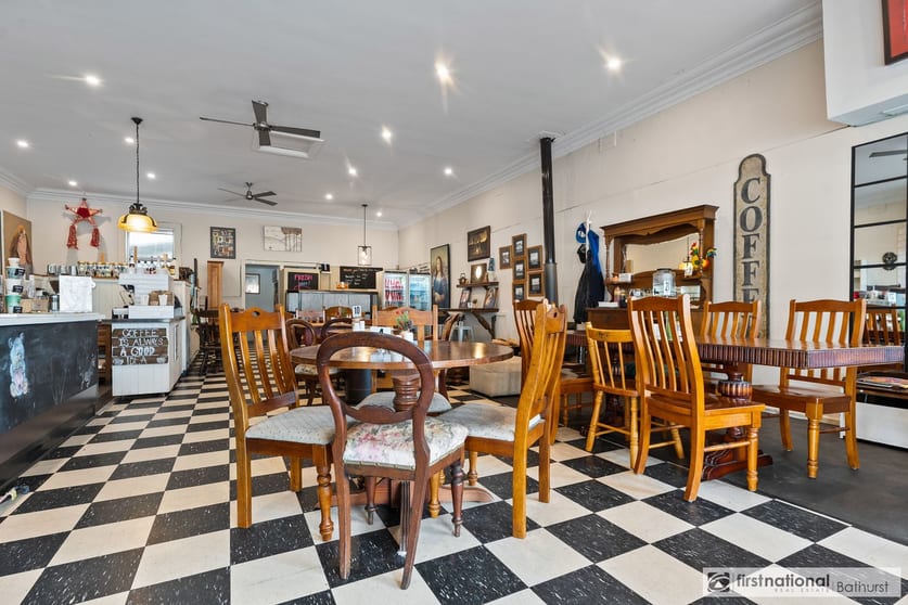Click to view all images 107-109 Oberon Street Oberon NSW 2787 - Image 2