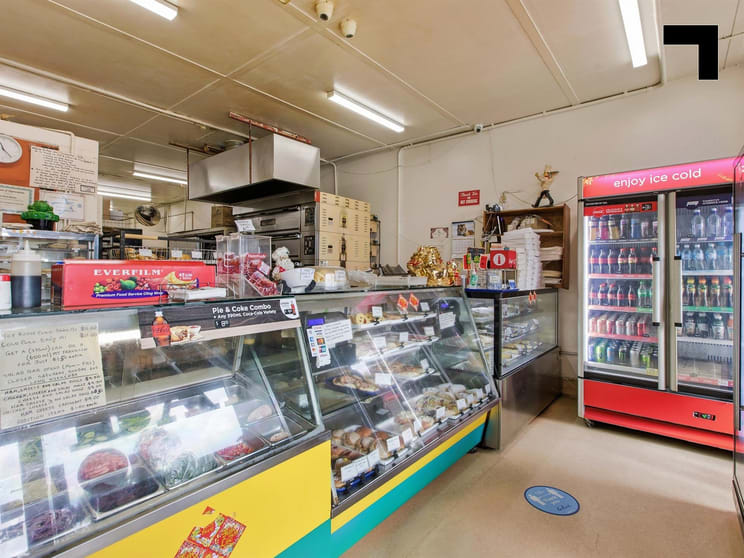 1304 High Street Road Wantirna South VIC 3152 - Image 2