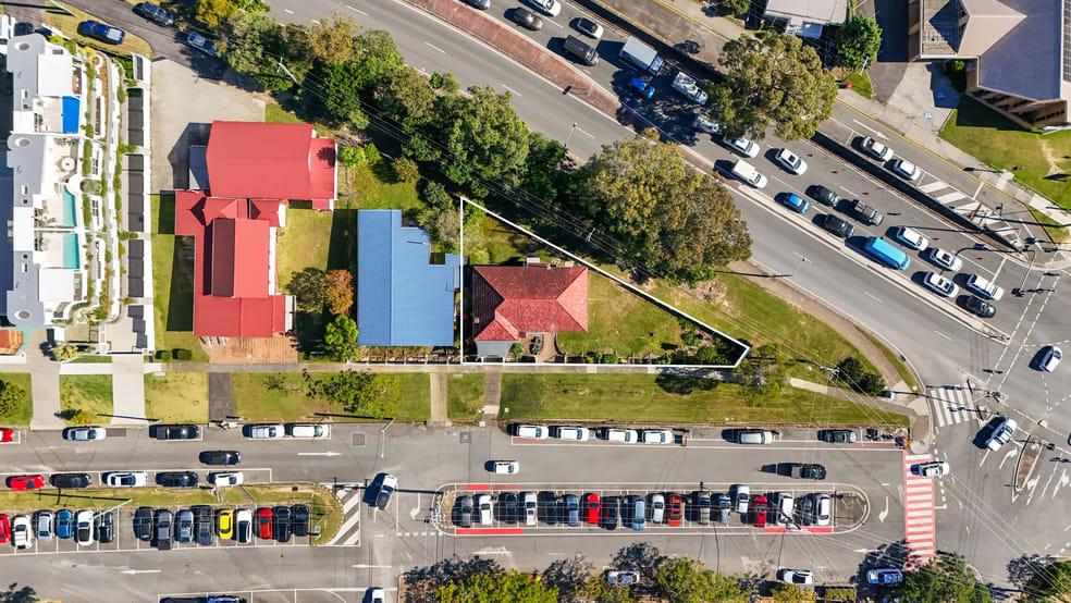 1 West Street Burleigh Heads QLD 4220 - Image 2