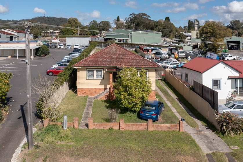 Click to view all images 6, 8 & 10 Cary Street Wyoming NSW 2250 - Image 2