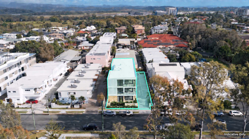 Click to view all images 13 Appel Street Coolangatta QLD 4225 - Image 3