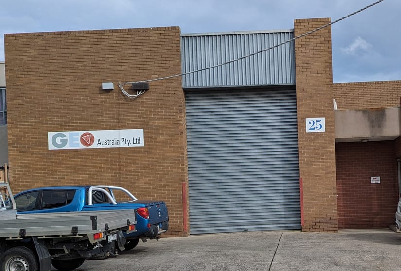 Click to view all images 25 First Avenue Sunshine VIC 3020 - Image 2