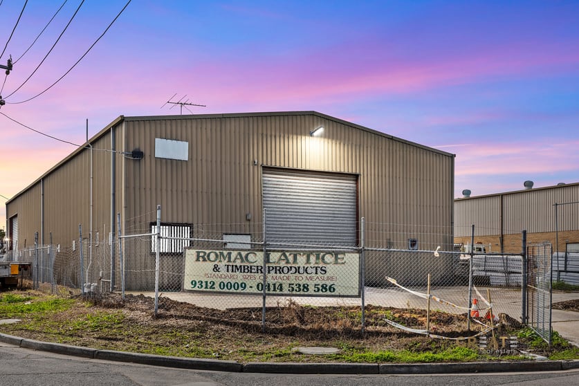 Click to view all images 20 Ayton Street Sunshine North VIC 3020 - Image 2