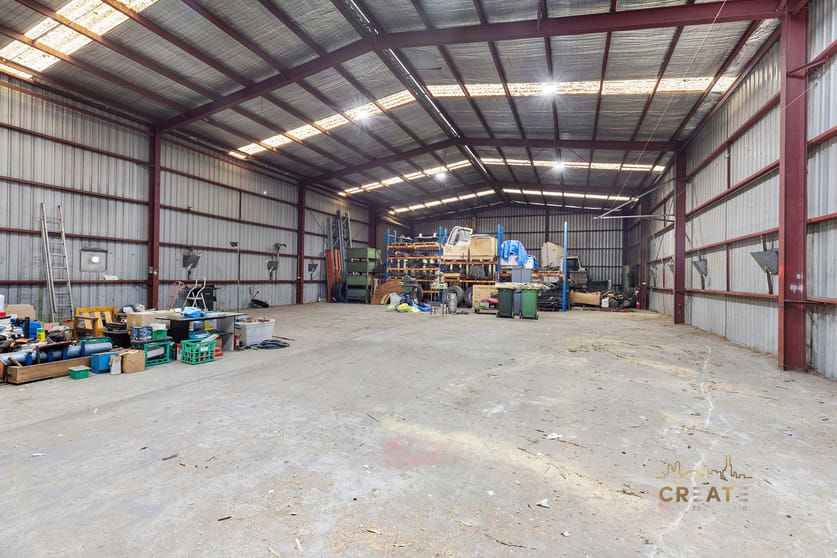 Click to view all images 20 Ayton Street Sunshine North VIC 3020 - Image 3
