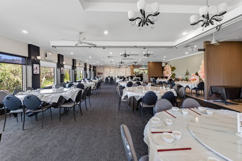 Click to view all images 246-252 Katoomba Street Katoomba NSW 2780 - Image 3