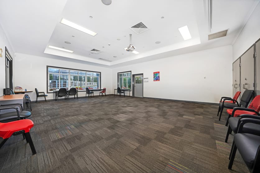 Click to view all images 735-775 Warrigal Road Oakleigh VIC 3166 - Image 4