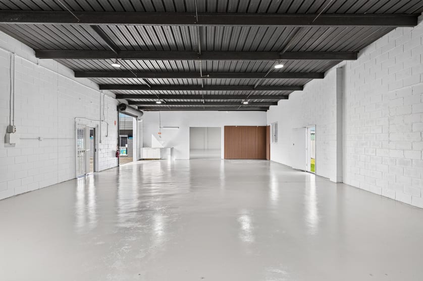 Click to view all images 7&8/7 Machinery Drive Tweed Heads South NSW 2486 - Image 4