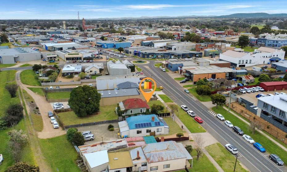 39 Macleod Street Bairnsdale VIC 3875 - Image 1
