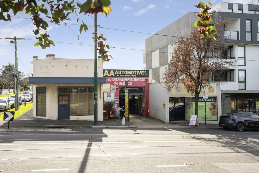 655 Whitehorse Road Mont Albert VIC 3127 - Image 3