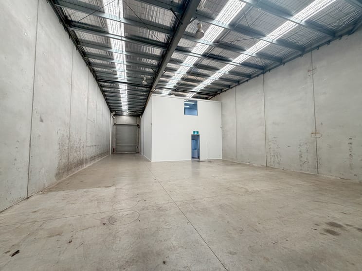 Unit 1/174-186 Atlantic Drive Keysborough VIC 3173 - Image 2