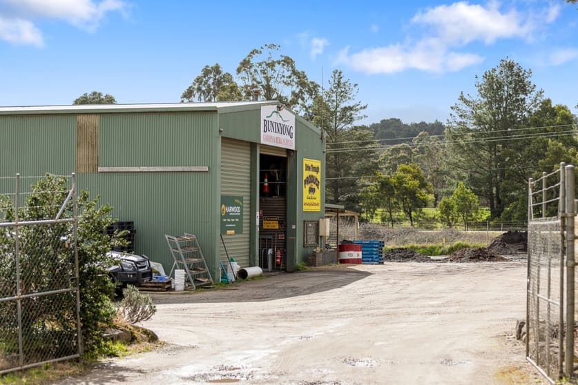 7565 Midland Highway Buninyong VIC 3357 - Image 2