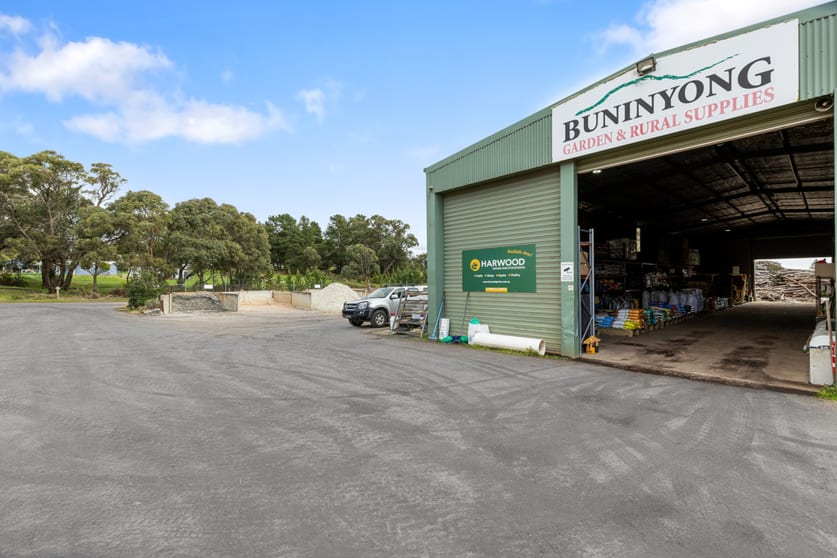 7565 Midland Highway Buninyong VIC 3357 - Image 3