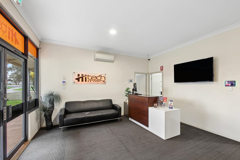 Click to view all images 5/64 Sydney Road Mudgee NSW 2850 - Image 3