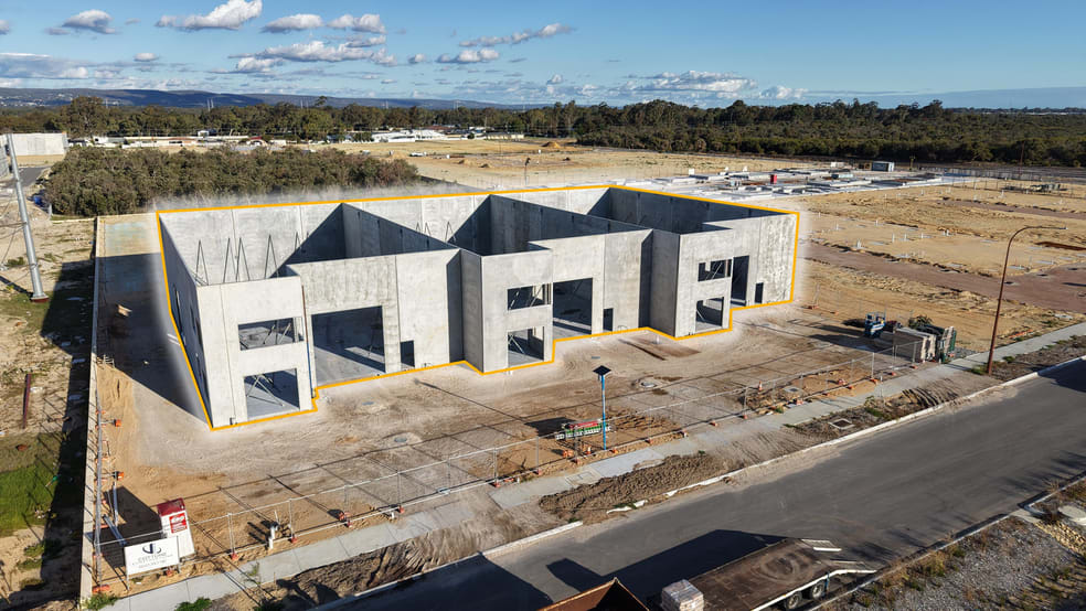 Click to view all images Units 1-3/15 Polglaze Drive Southern River WA 6110 - Image 2