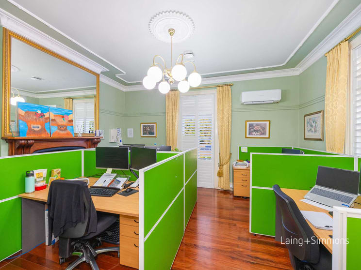 Click to view all images 60 Lake Road Port Macquarie NSW 2444 - Image 5