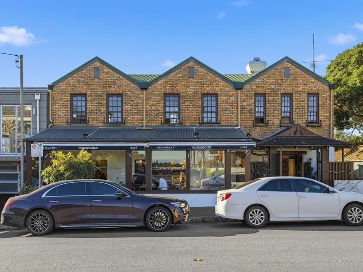 Click to view all images 102 Woolwich Rd Woolwich NSW 2110 - Image 1