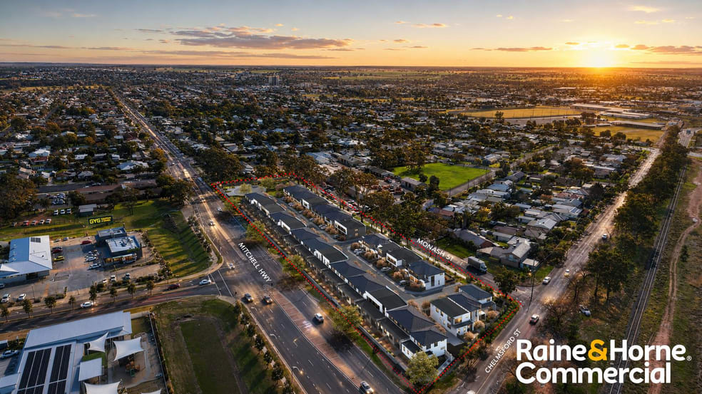 Click to view all images 2 Monash Street Dubbo NSW 2830 - Image 1