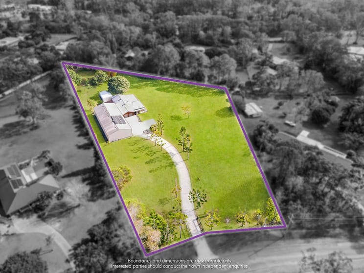 Click to view all images 90 Ferrier Road Narangba QLD 4504 - Image 4