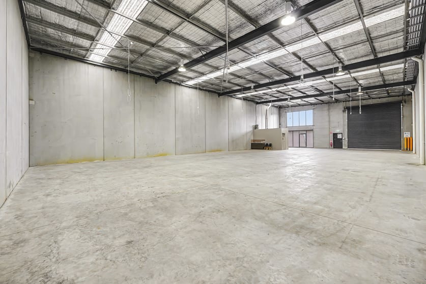 Click to view all images 26 Bate Close Pakenham VIC 3810 - Image 2
