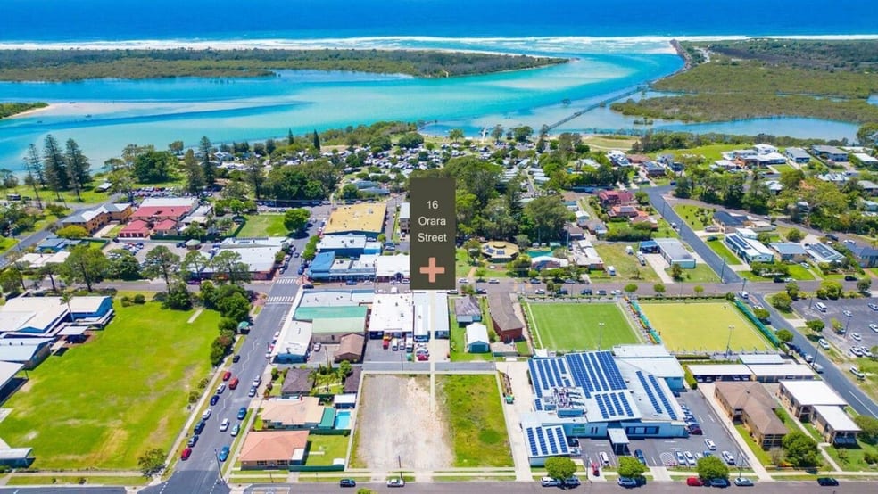 Click to view all images 16 Orara Street Urunga NSW 2455 - Image 1