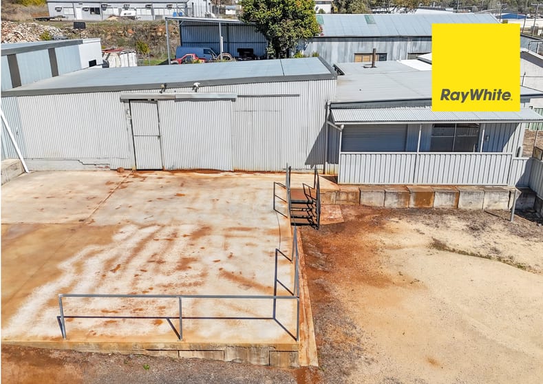 Click to view all images 76 Ring Street Inverell NSW 2360 - Image 3