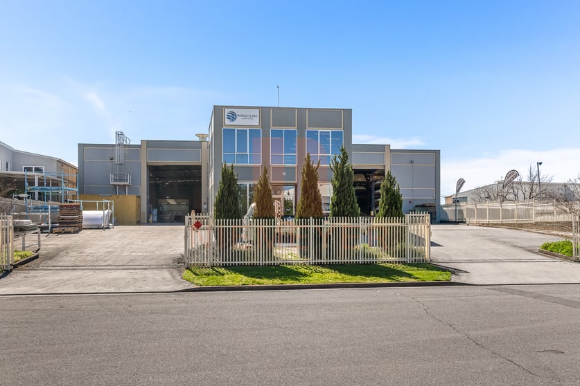 Click to view all images Warehouse/10 Sheridan Close Milperra NSW 2214 - Image 1