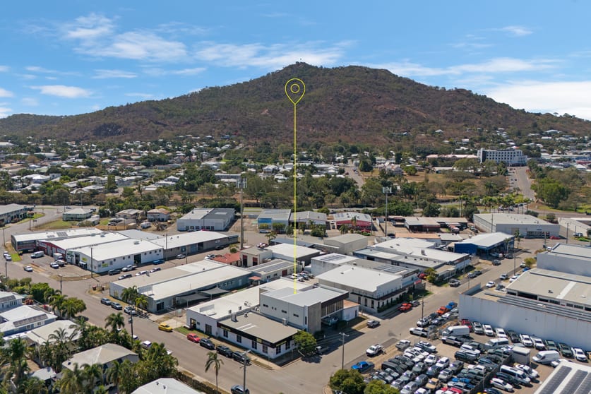 Click to view all images GF/4 Somer Street Hyde Park QLD 4812 - Image 4
