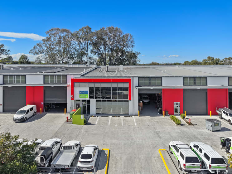 Click to view all images 8/368 Earnshaw Road Banyo QLD 4014 - Image 5