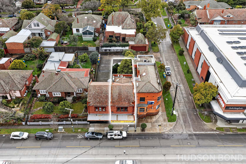 Click to view all images 719 Riversdale Road Camberwell VIC 3124 - Image 3