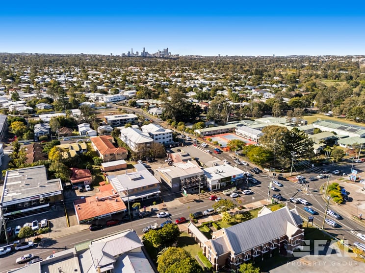 Click to view all images Whole Properties/637 & 641 Sherwood Road Sherwood QLD 4075 - Image 4