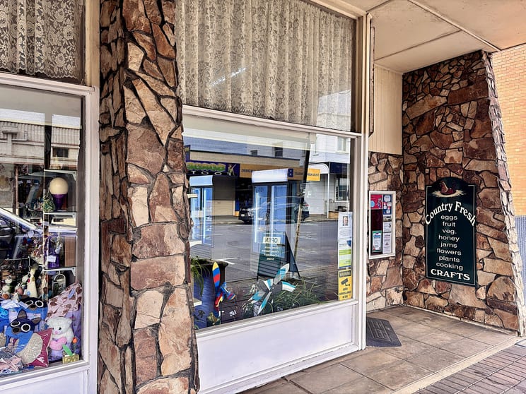 96 Woolshed Street Bordertown SA 5268 - Image 3