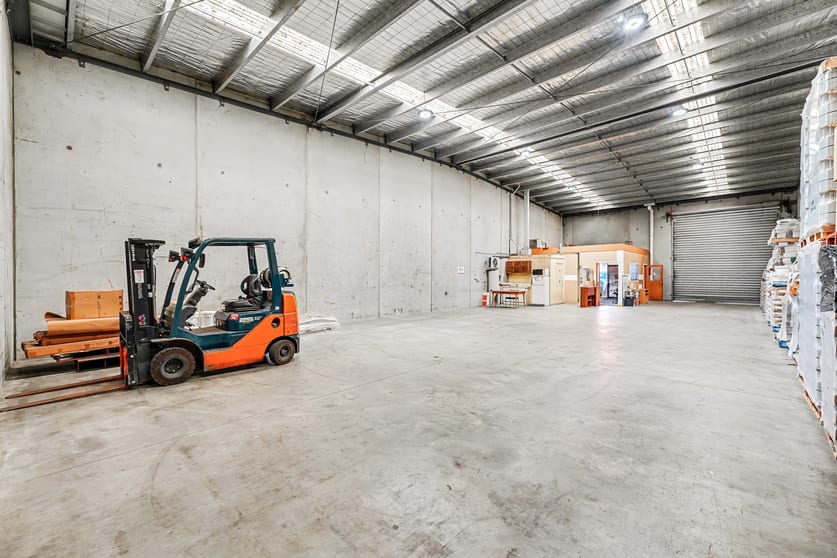 Click to view all images Unit 6/433-435 Hammond Road Dandenong South VIC 3175 - Image 3