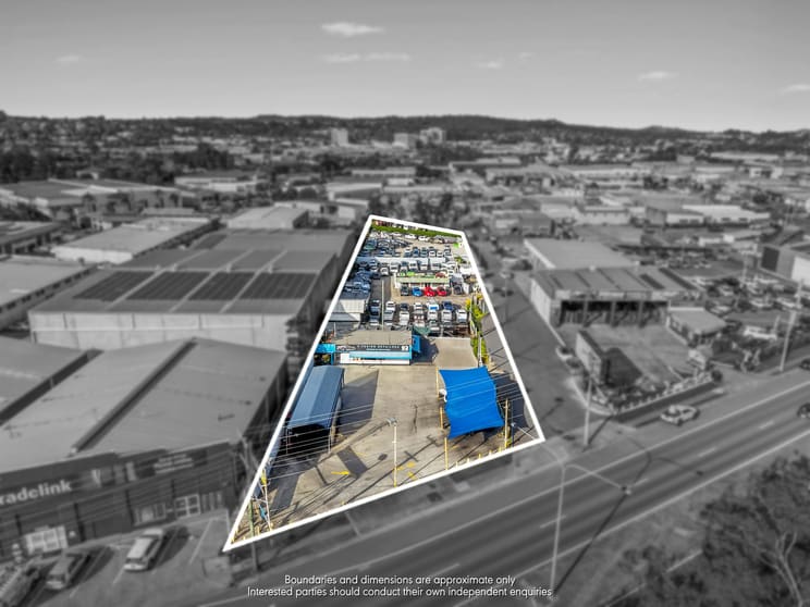 Click to view all images 92-94 Kingston Road Underwood QLD 4119 - Image 3