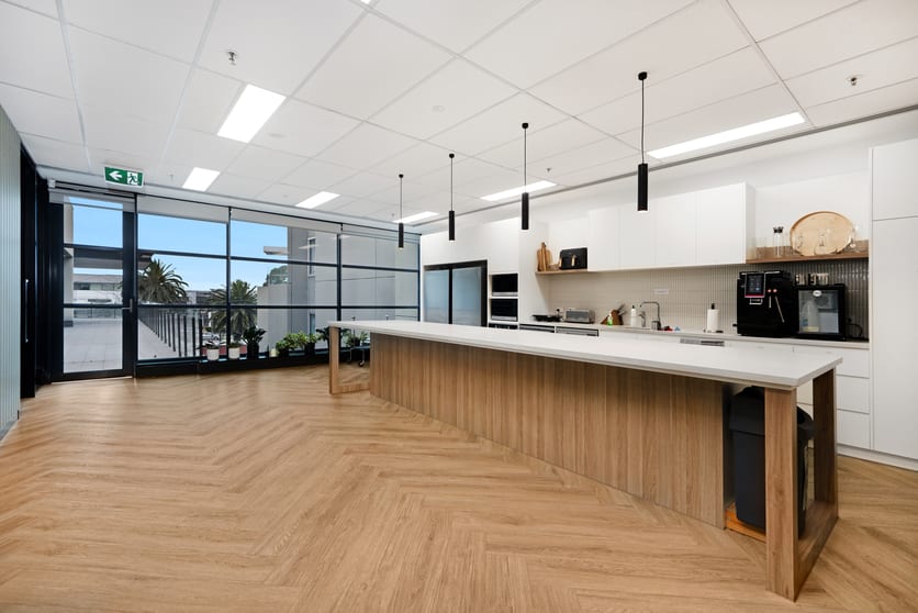 Click to view all images 615 Dandenong Road Armadale VIC 3143 - Image 4