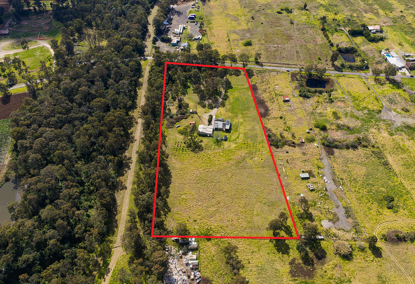 Click to view all images 120-134 Redmayne Road Horsley Park NSW 2175 - Image 4